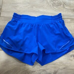 Lululemon Athletica Short Cerulean Blue size 4 high rise 2” inseam Hotty Hot